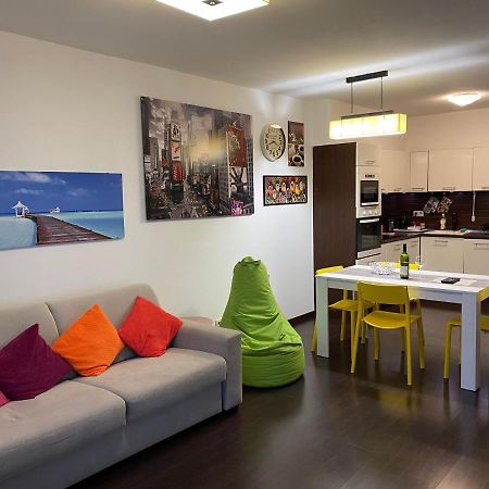 Apartamento Fantastic View From The 20Th Floor Bratislava Exterior foto